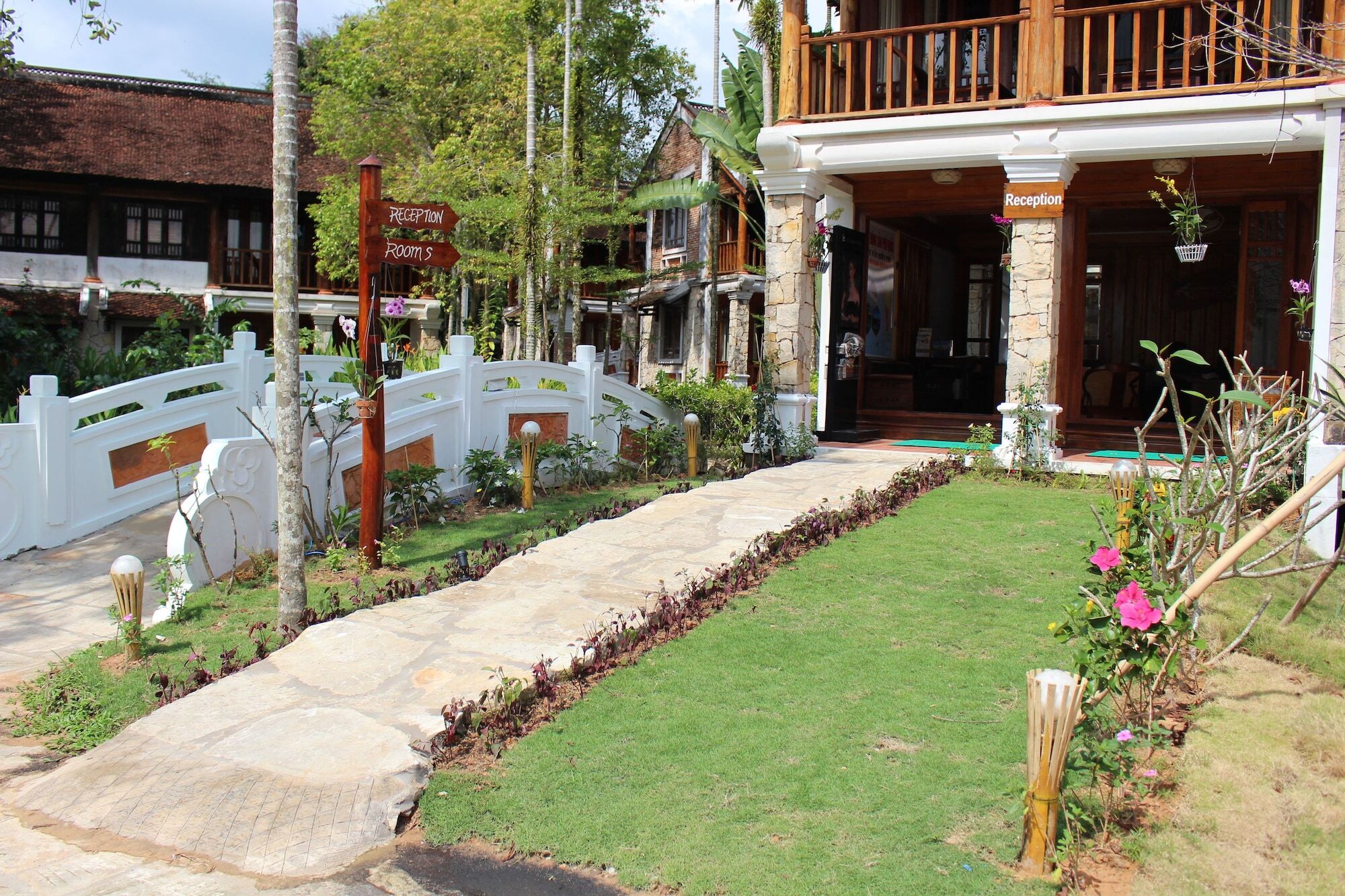 Ancient Village Phu Quoc Resort 외부 사진